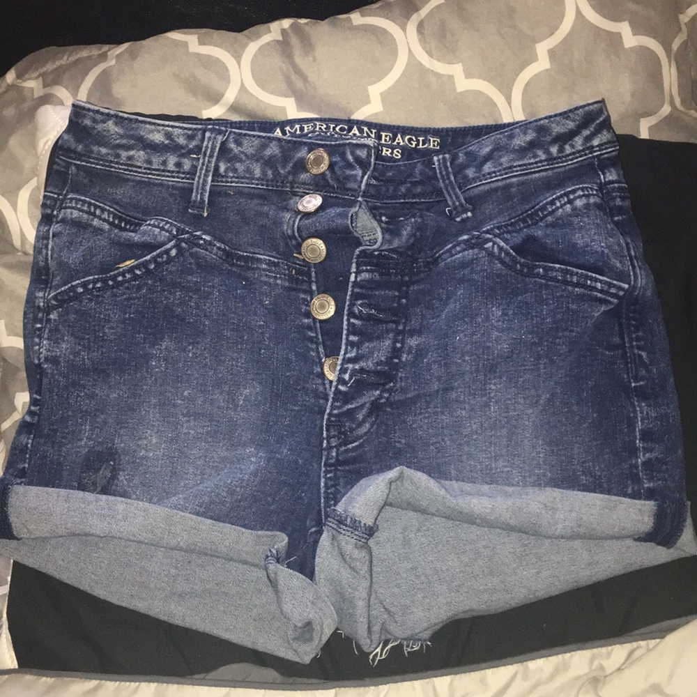 American Eagle outfitters high top shorts